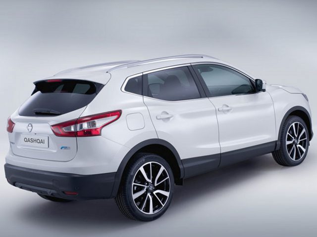 Nissan qashqai 2015 год