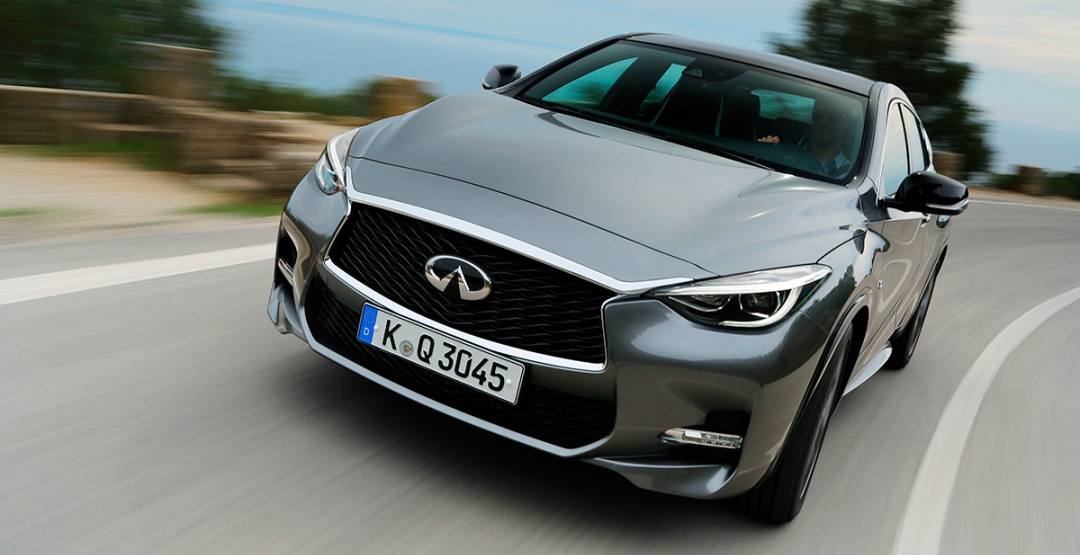 Infiniti q30s