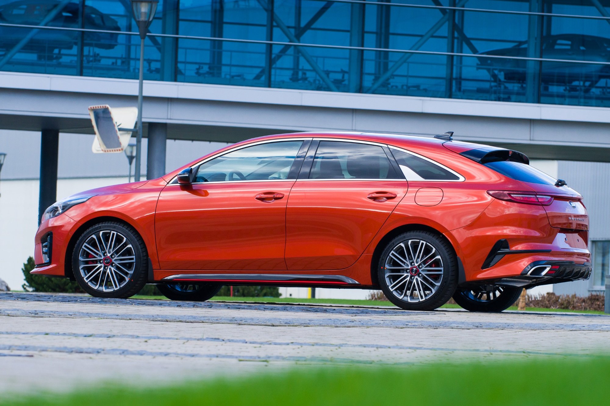 Proceed. Kia proceed универсал. Kia proceed 2019. Киа Просид универсал 2019. Kia Pro Ceed универсал.