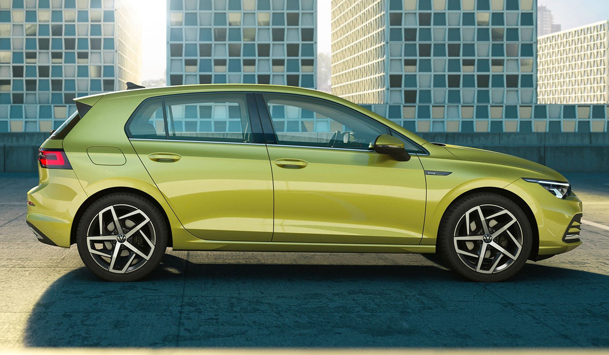 Volkswagen Golf 2020 Yellow