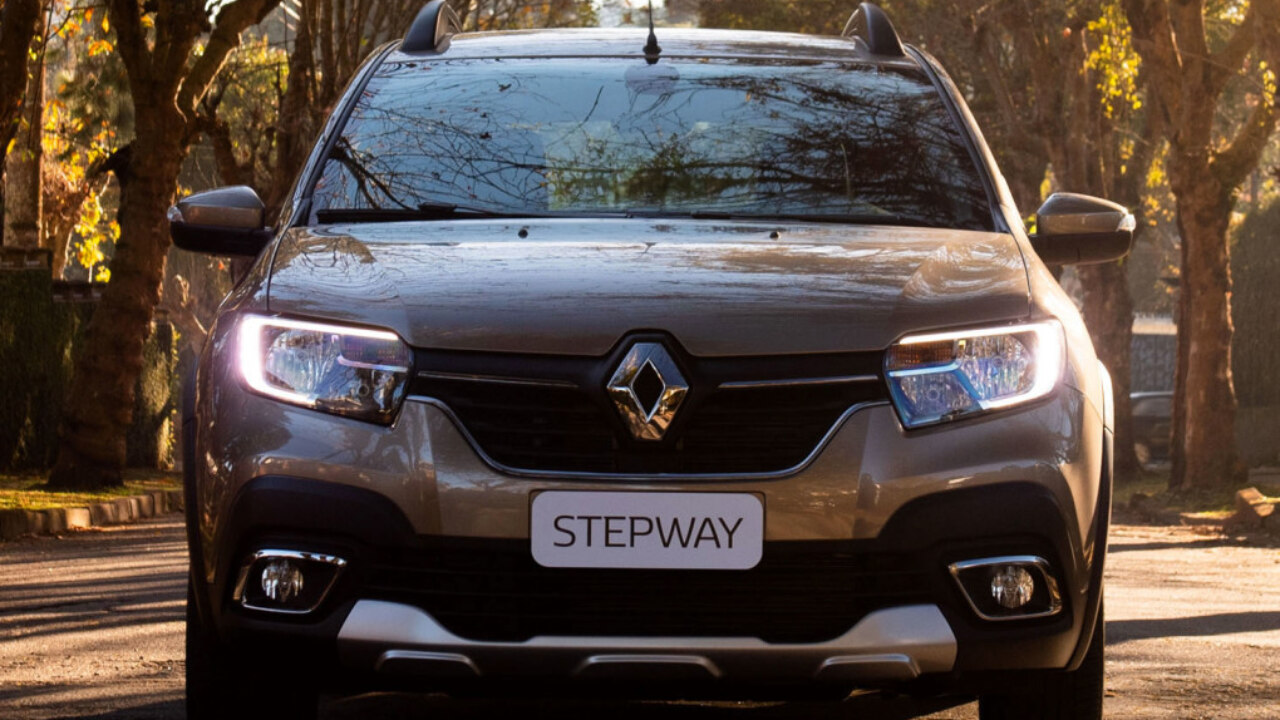 Рено сандеро степвей 2020. Renault Sandero Stepway 2020. Рено Сандеро степвей 2020 года. Логан степвей 2020 года.