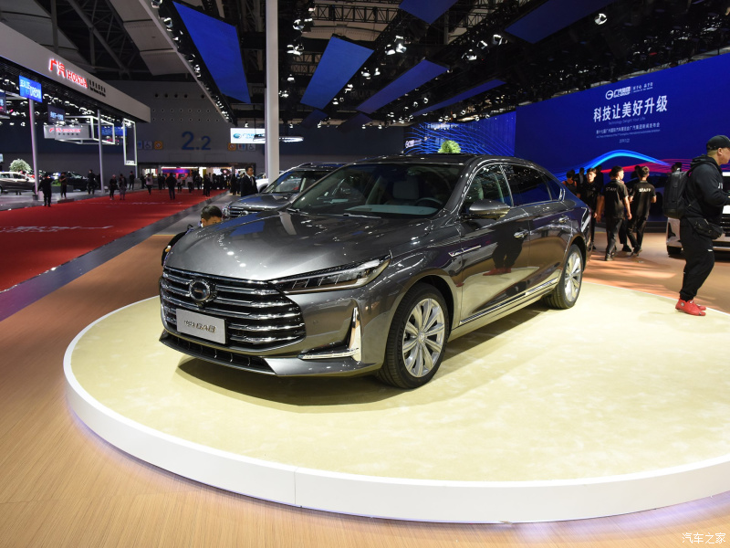 GAC Trumpchi седан