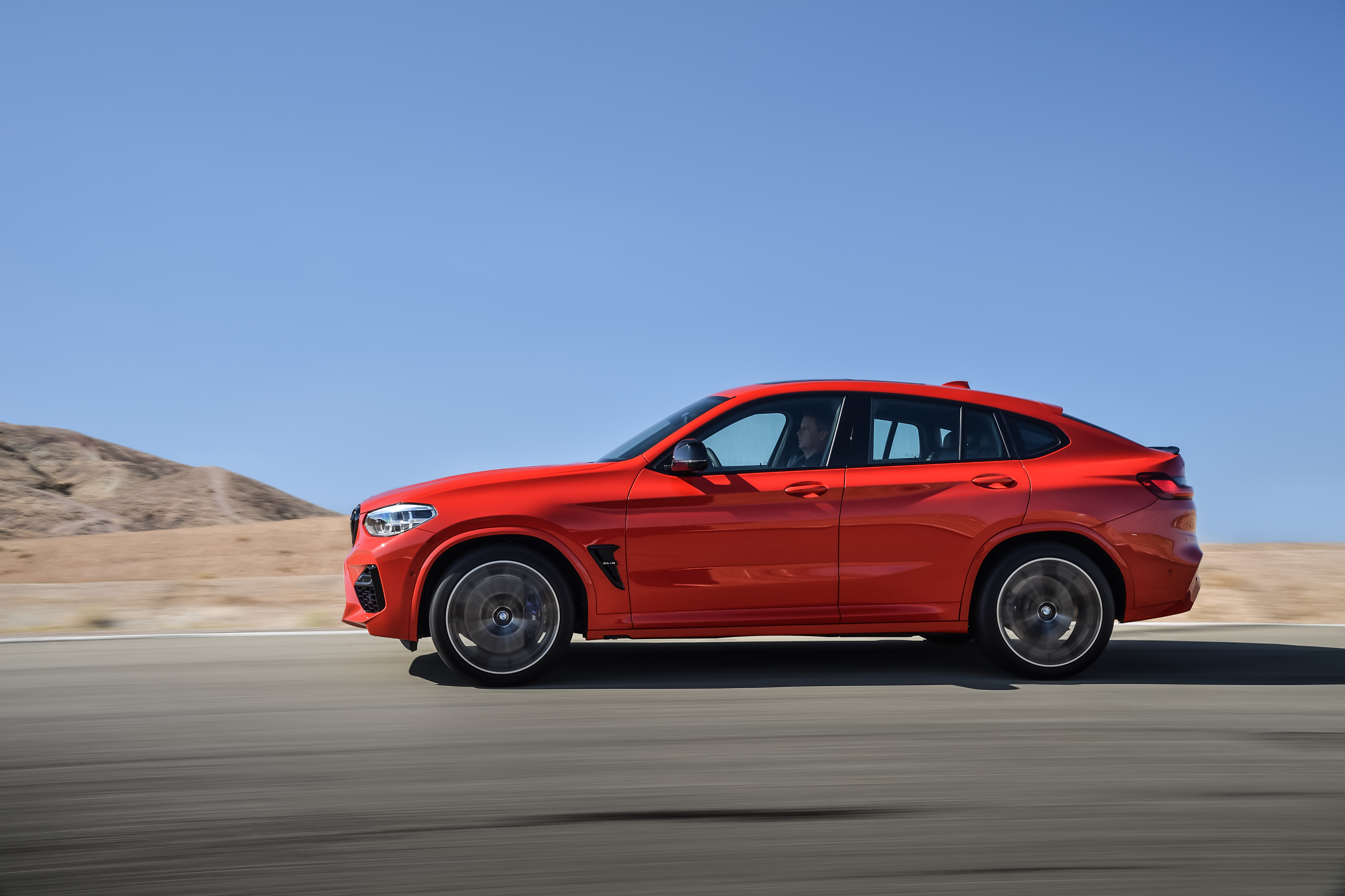 X 4 все в 2. BMW x4m 2020. BMW x4m 2021. Новый BMW x4 m. БМВ х4 Компетишн.