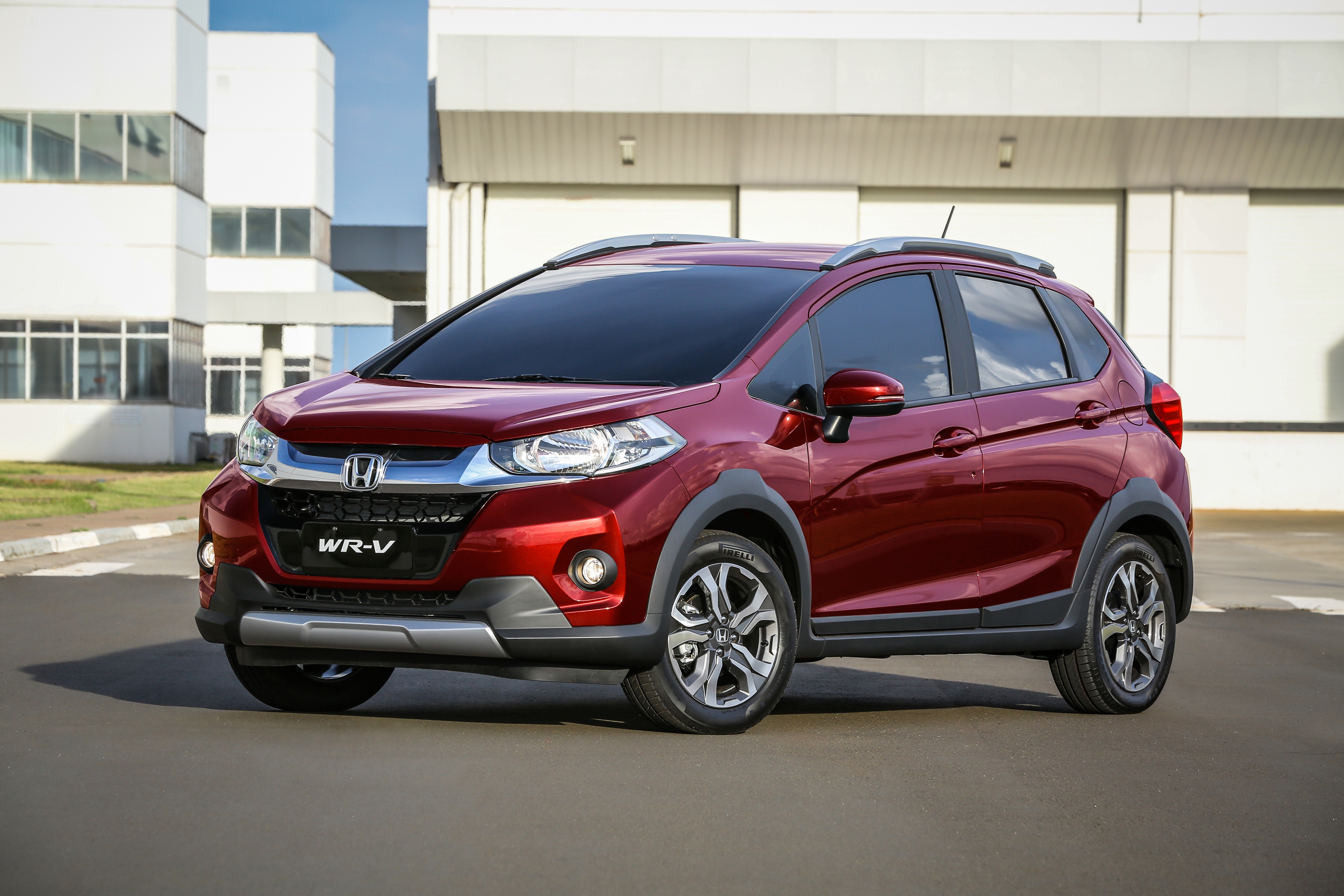 Кроссоверы хонда. Honda WR-V. Honda WR-V 2020. Новая Хонда кроссовер WRV. Хонда WR-V 2022.