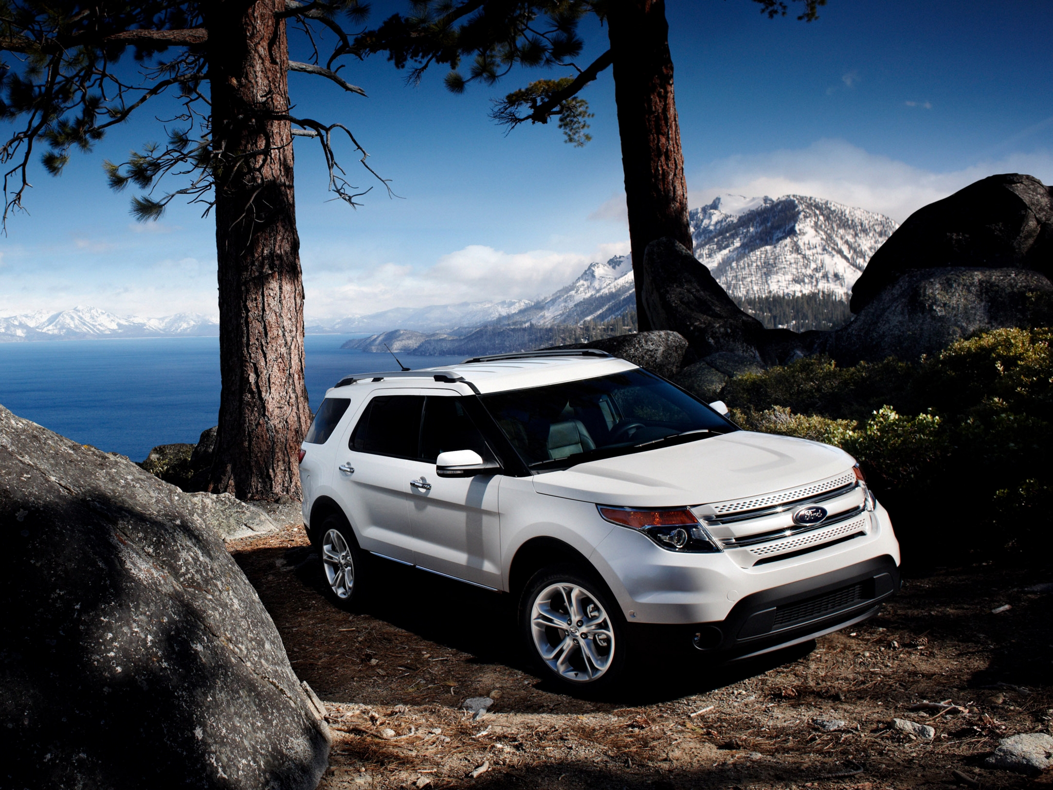 Ford Explorer 2011