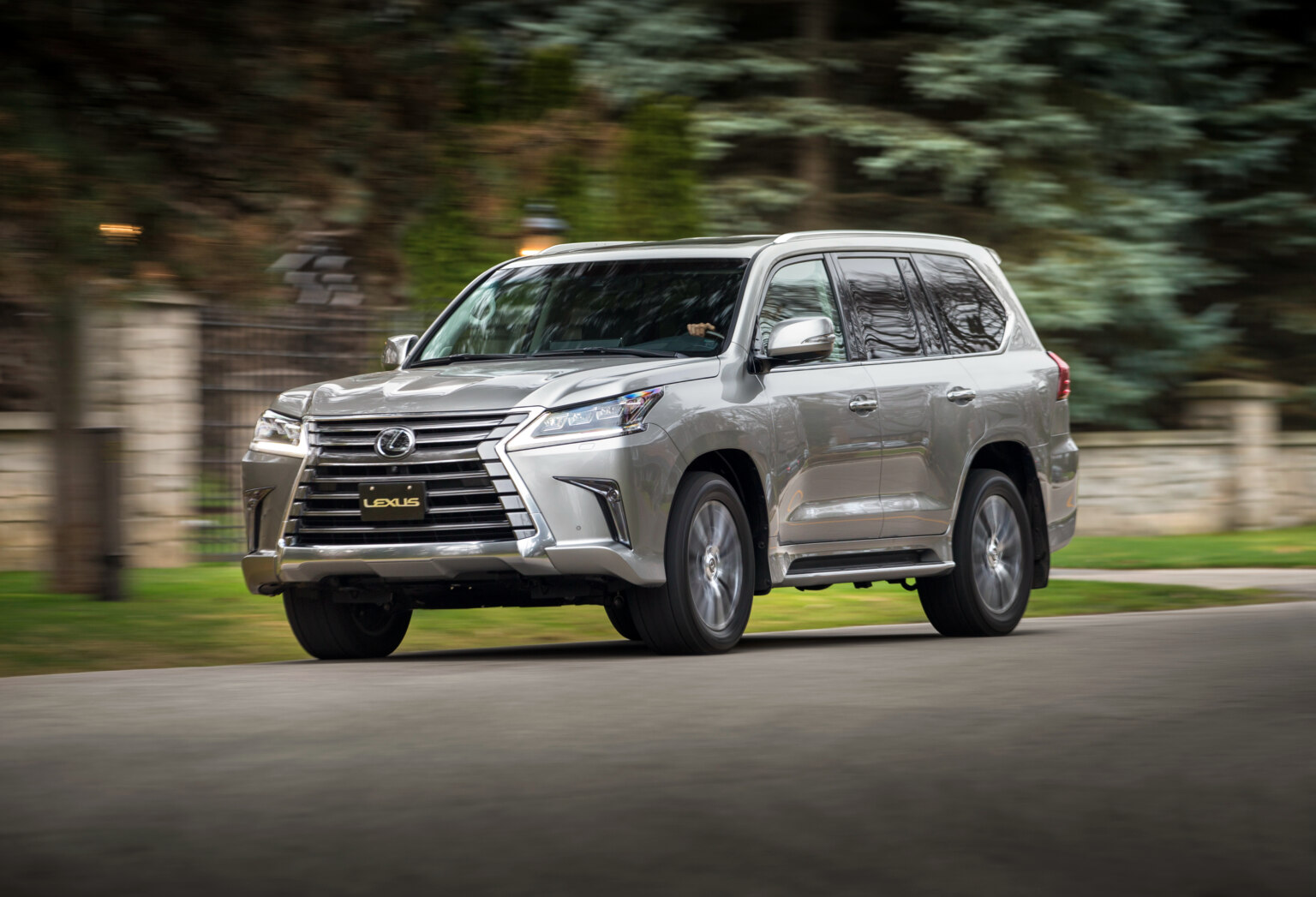 Новый lexus lx 600