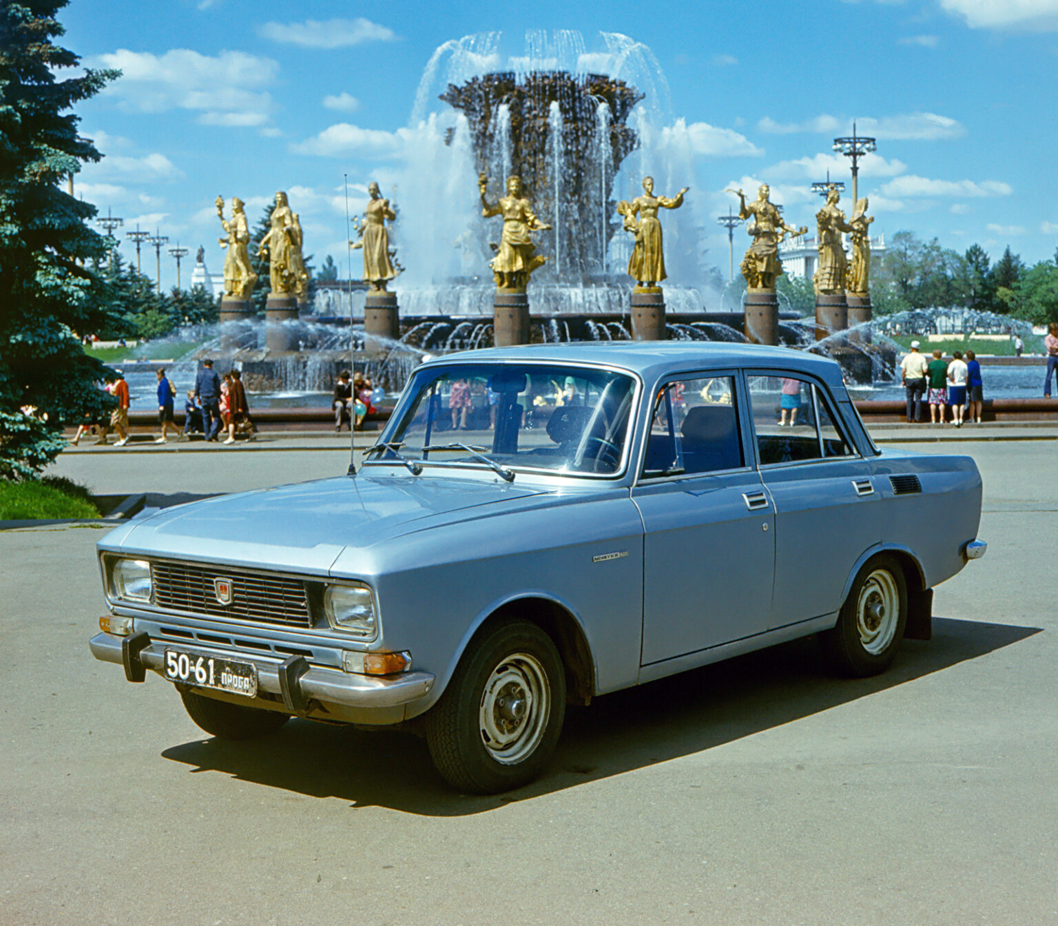 Фотографии нового автомобиля москвич