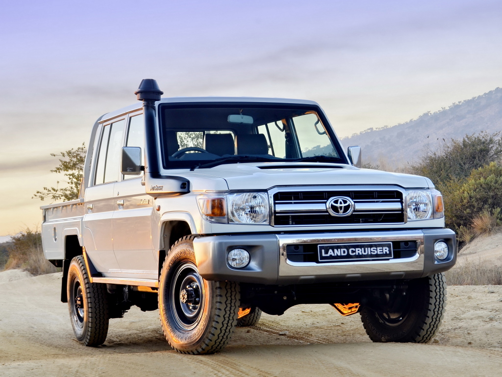 Land Cruiser xj700