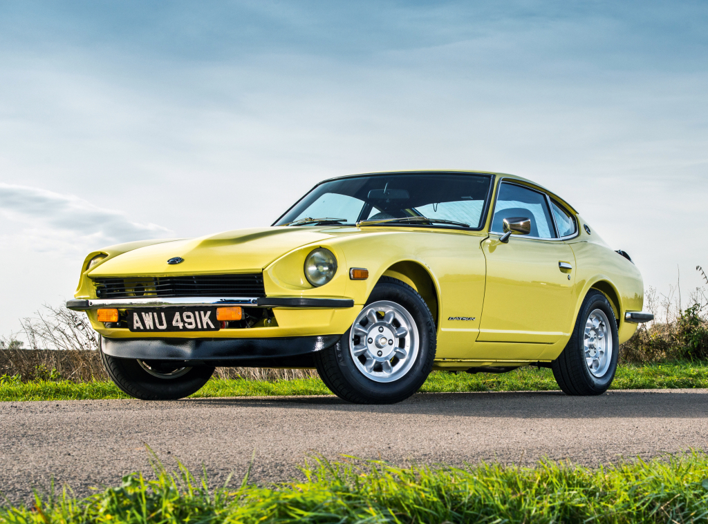 Nissan 240z спортивный