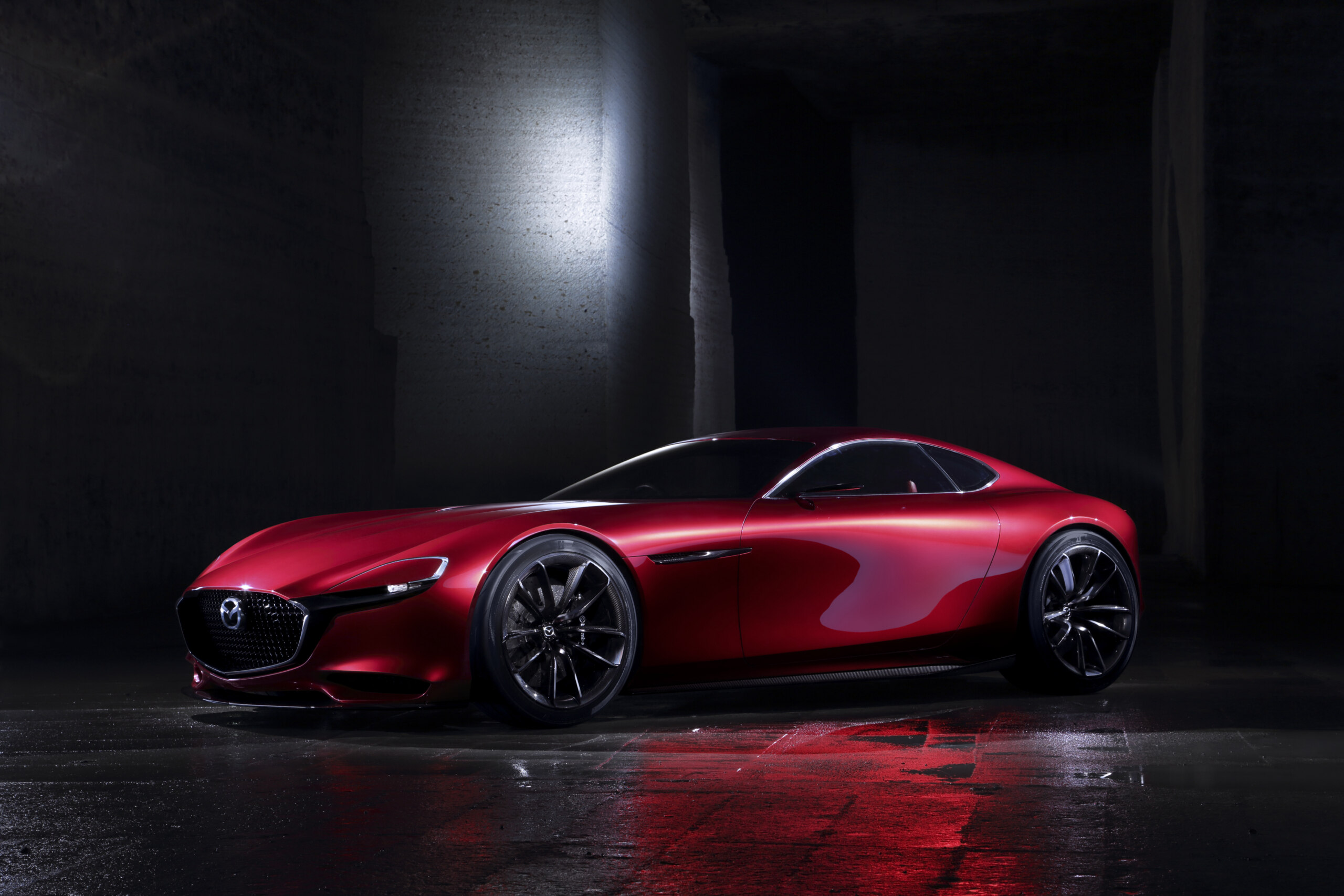 Mazda спорткар