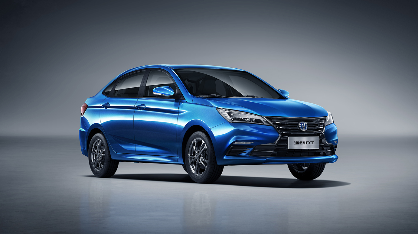 Чанган фото машины 2023. Чанган седан 2021. Changan Eado DT. Changan Eado ev460. Новый Чанган седан.