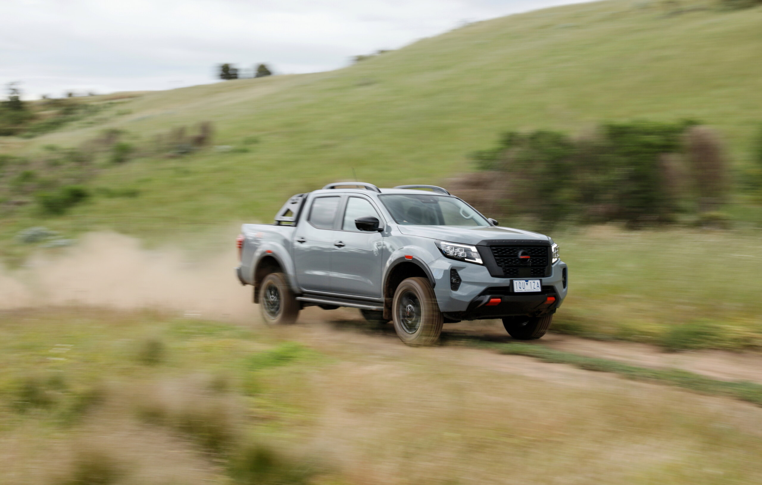 nissan navara pro-4x