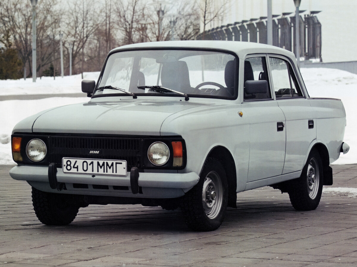 Как Renault появился в СССР в 1970-х годах и почему ушел: история  автозавода ИЖ-Авто