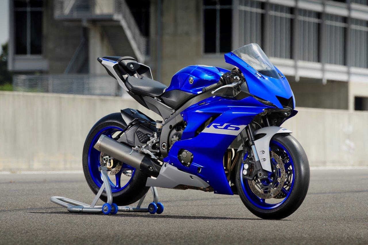 Yamaha YZF R9 