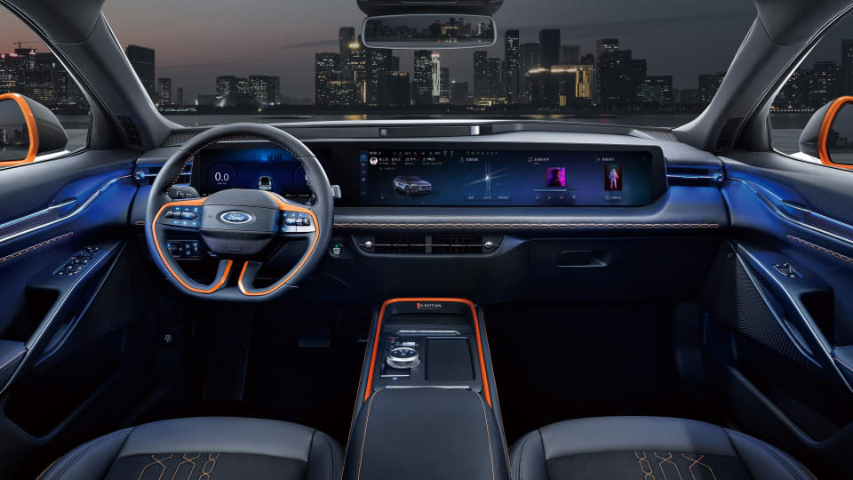 Офіційно представлений новий Ford Mondeo 5 покоління