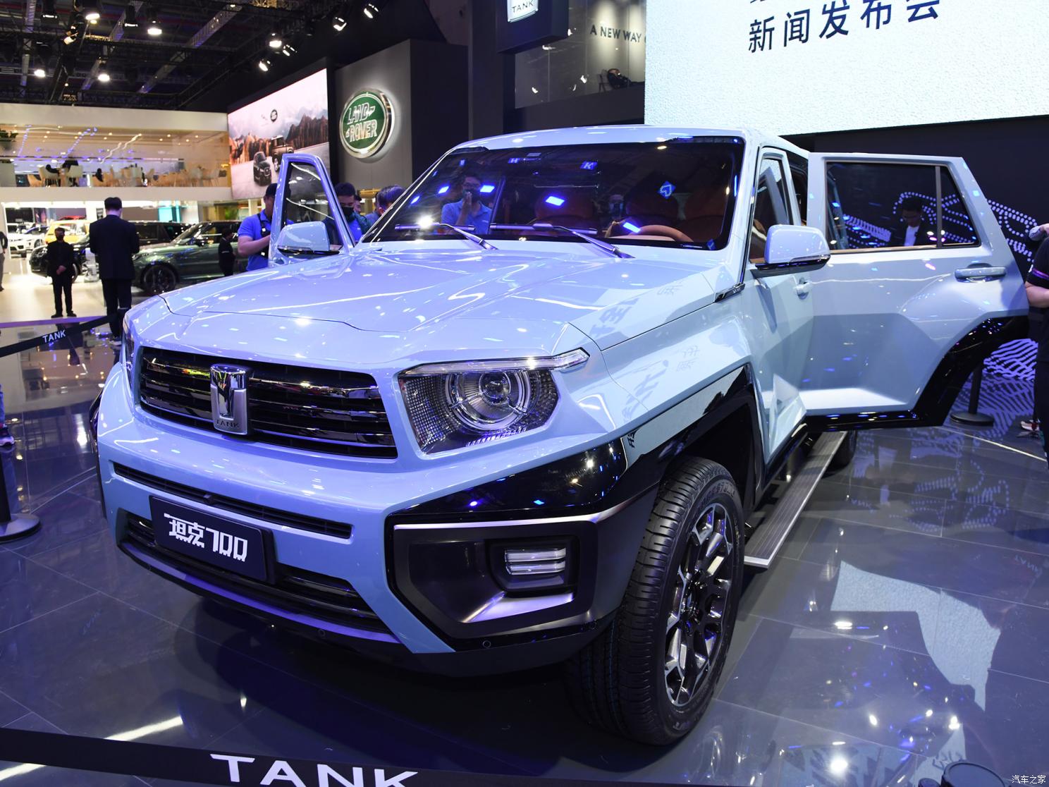 Модели китайских автомобилей 2024. Новый great Wall 2022. Tank 700 great Wall. Great Wall Tank 700 салон. Geely Tank 700.