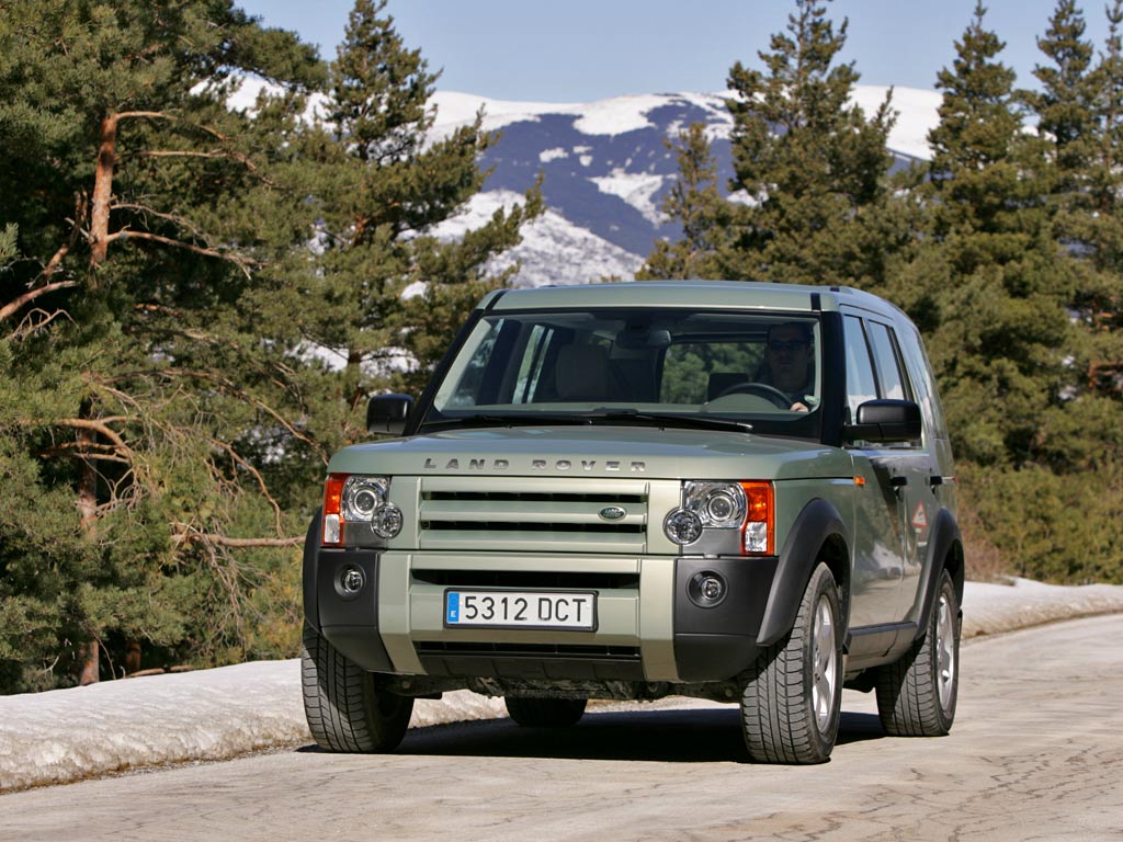 Дискавери три. Ленд Ровер Дискавери 2005. Ленд Ровер Дискавери 3. Ленд Ровер Дискавери 3 2005. Land Rover Discovery 3 2004.