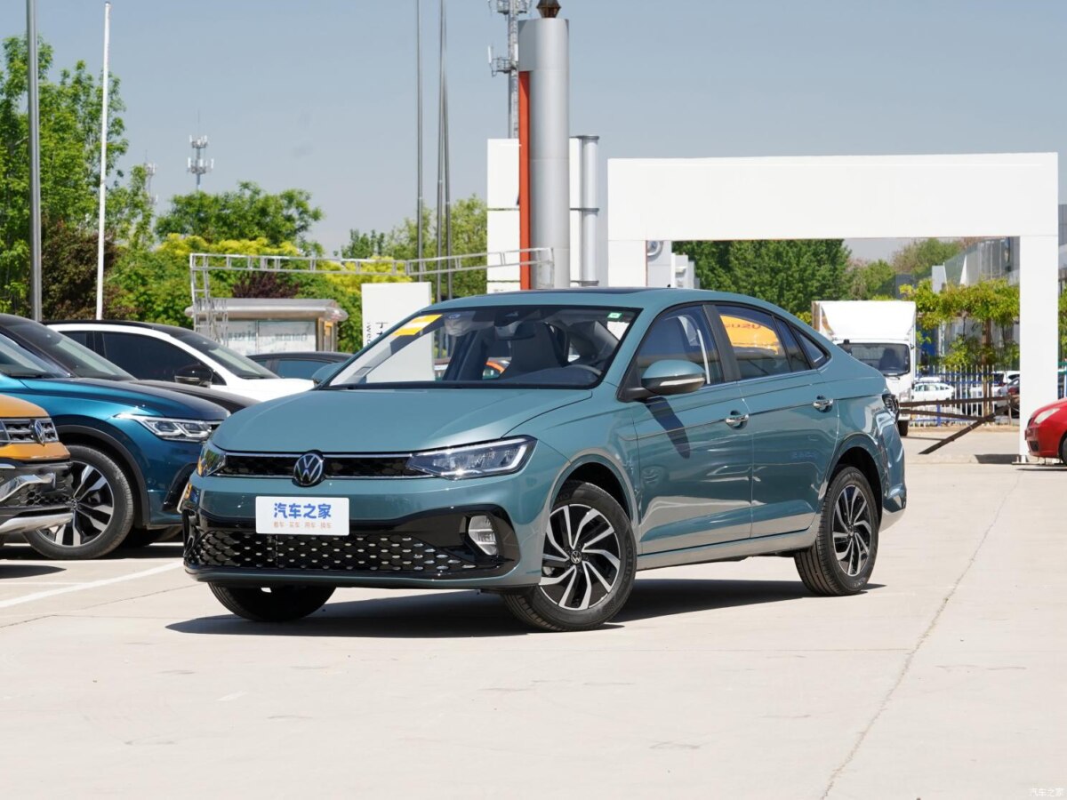 Седан от Volkswagen по цене Lada Vesta: в автосалонах появился Lavida XR за 1,62 млн рублей