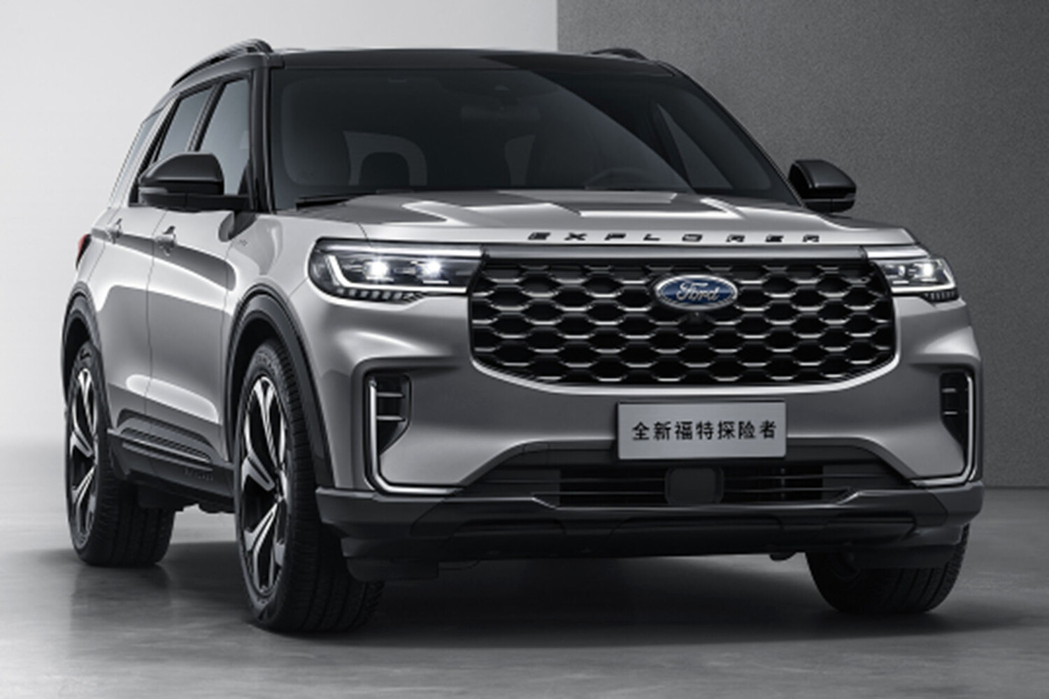 Новый эксплорер 2023. Новый Форд эксплорер 2023. Ford Explorer кроссовер. Форд эксплорер 2023 фото.