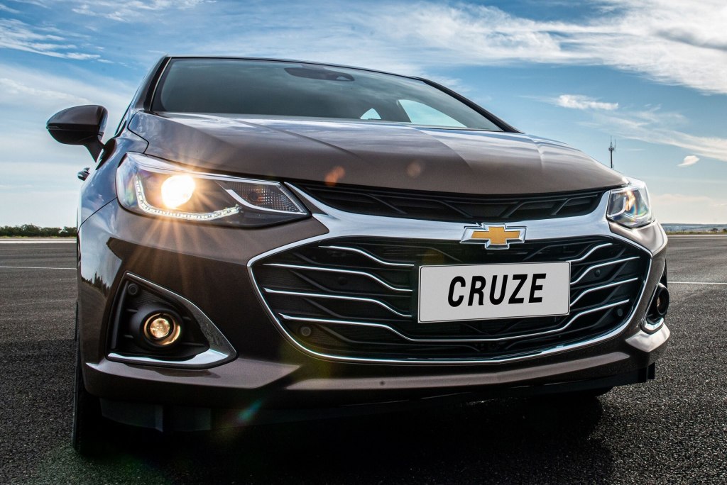 Chevrolet Cruze 2021 седан