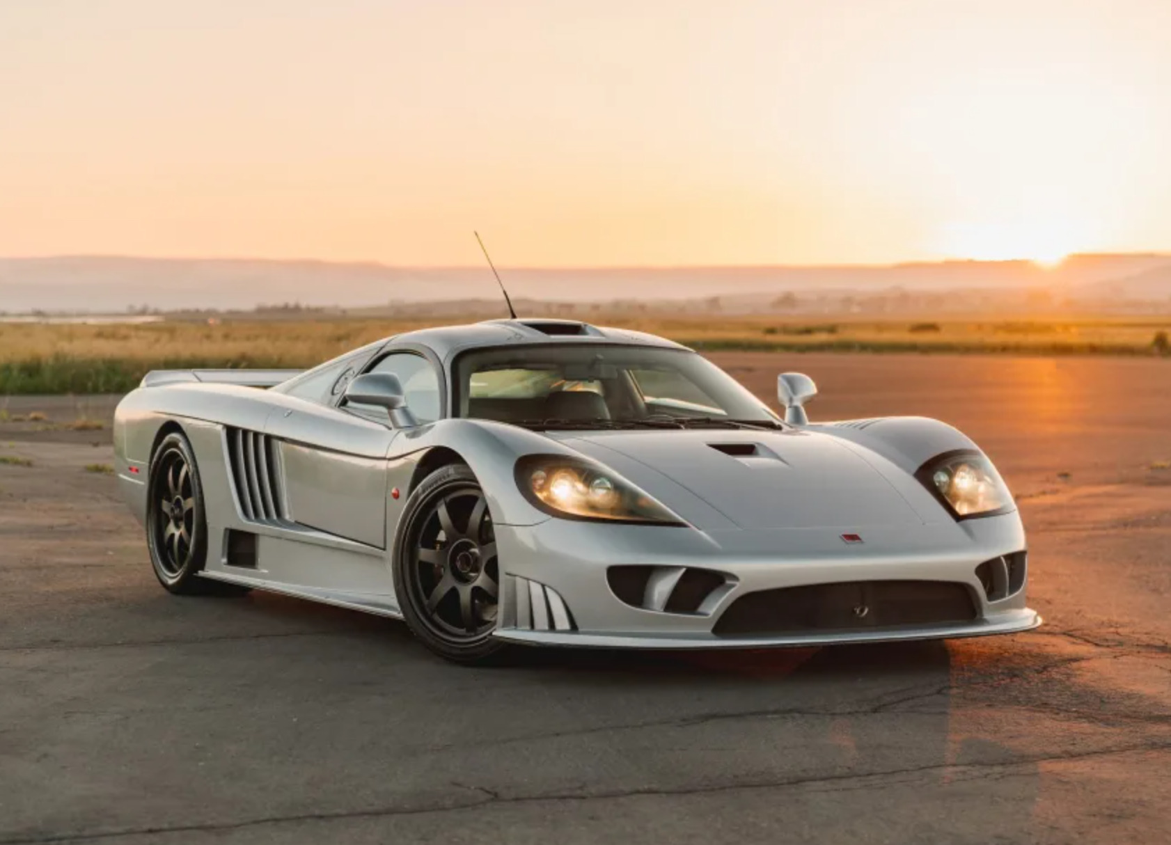 Saleen s7 мощностью 4500 л с