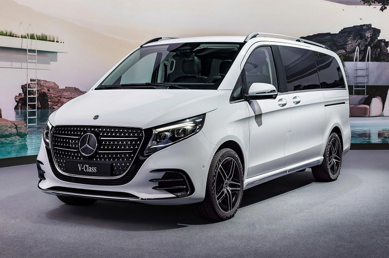 Интерьер Mercedes-Benz V-Class нового поколения