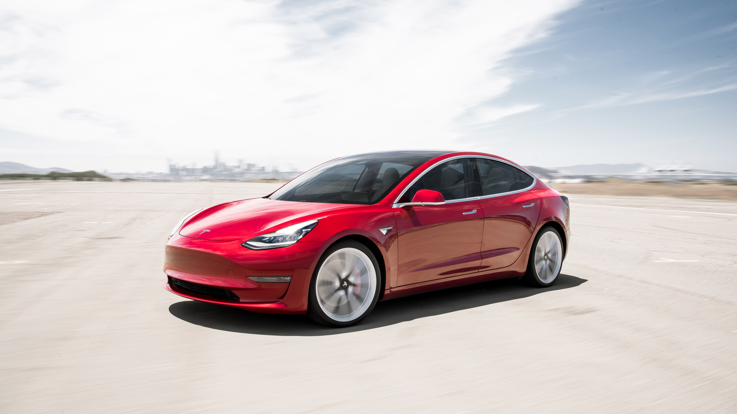 Tesla model 3 фиолетовая