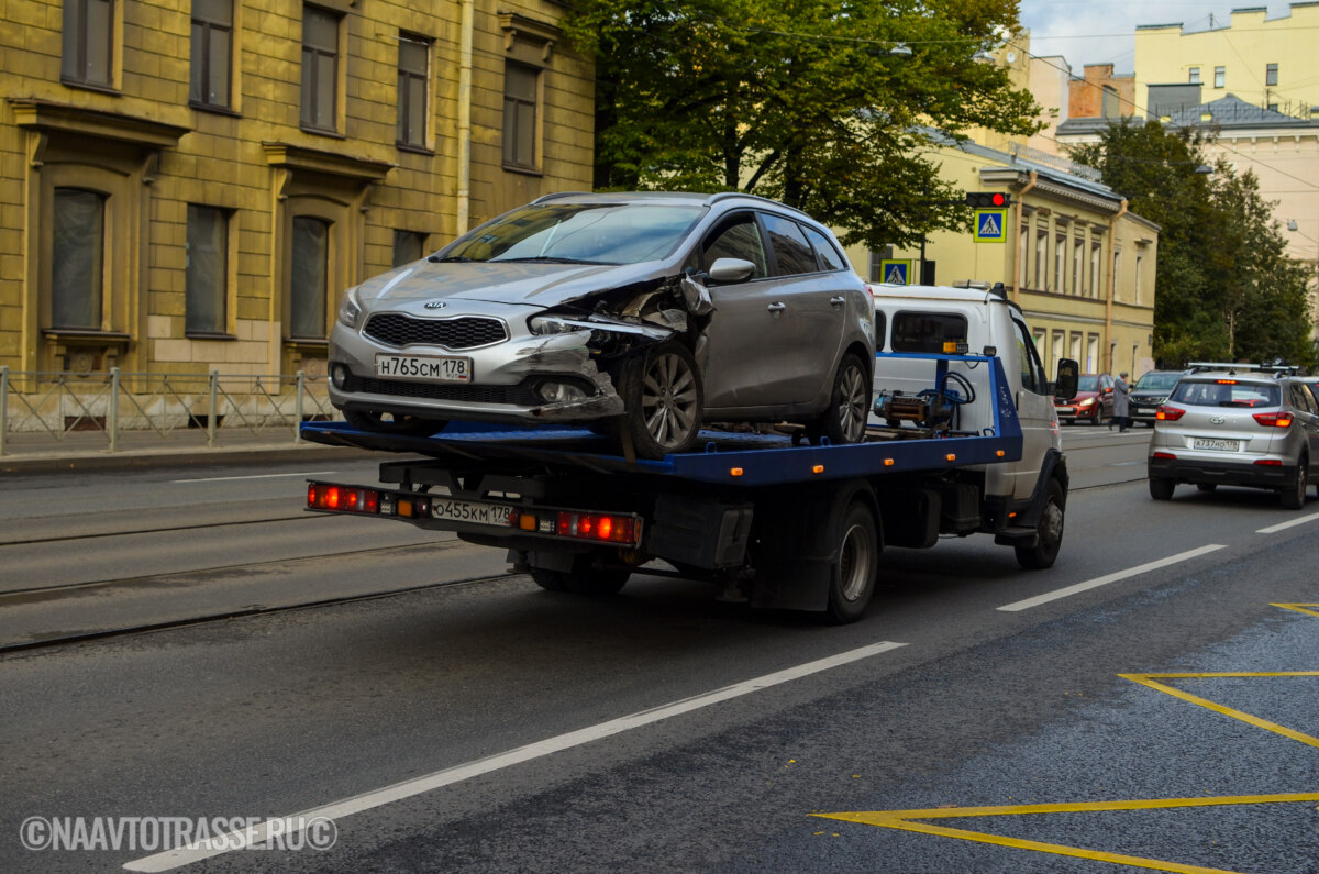 Благодаря этим секретам, вы точно узнаете, куда увезли ваше авто на  эвакуаторе и избежите проблем