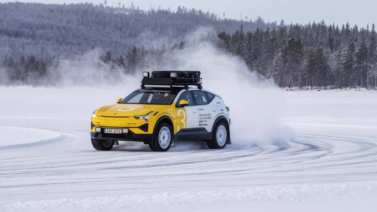 Polestar 3 и 4 тестируются в специальной версии Arctic Circle, предназначенной для суровых зим