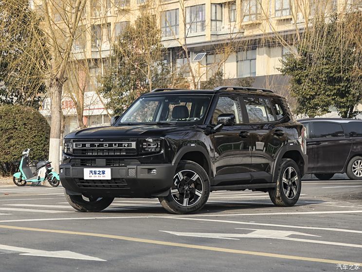 Кроссовер Jetour Freelander стал доступен для бронирования: его цена начинается от 1,6 млн рублей