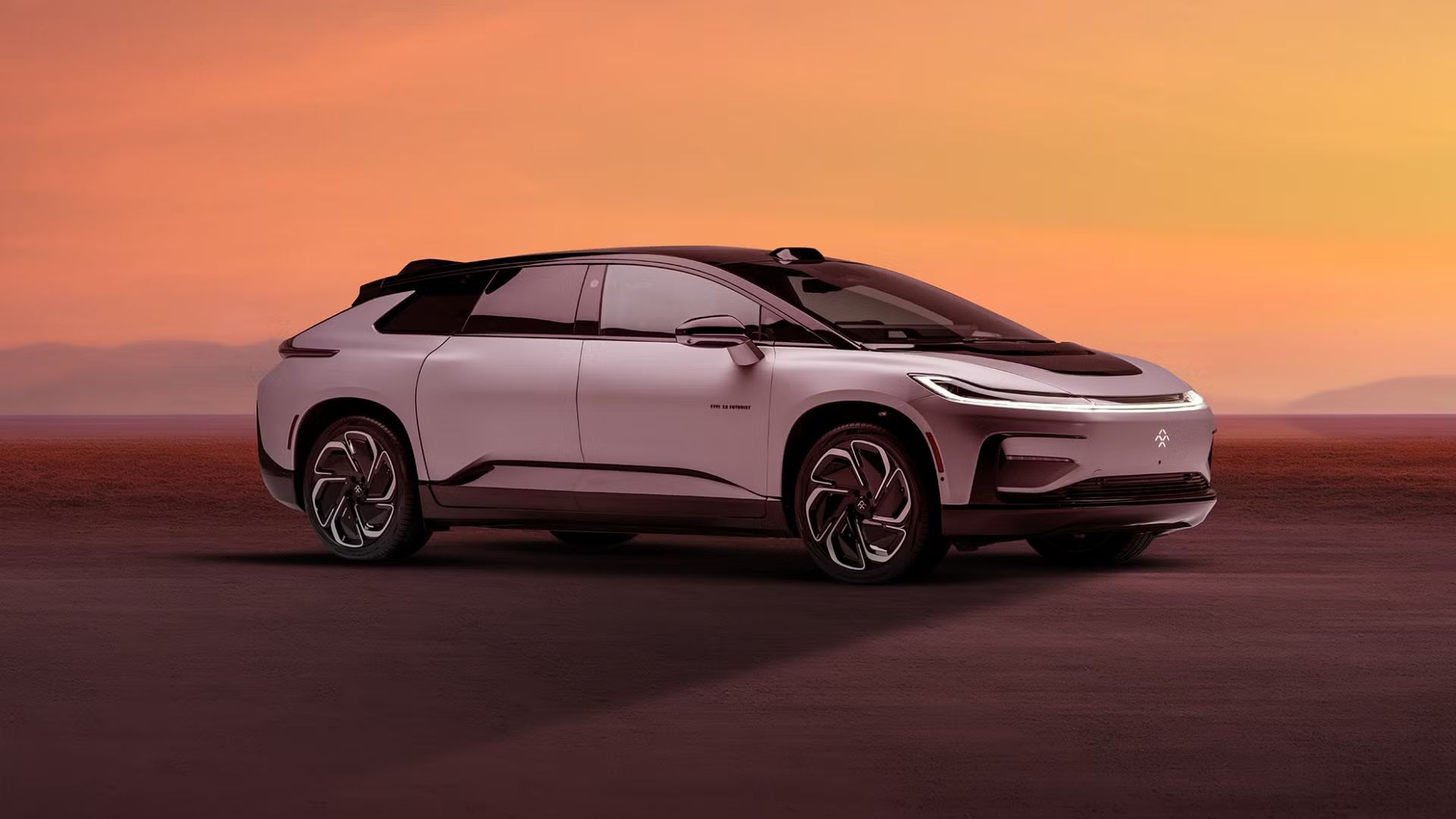 Электромобиль Faraday Future FF91 мощностью 1 050 л.с. выставлен на аукцион всего за 3 млн рублей