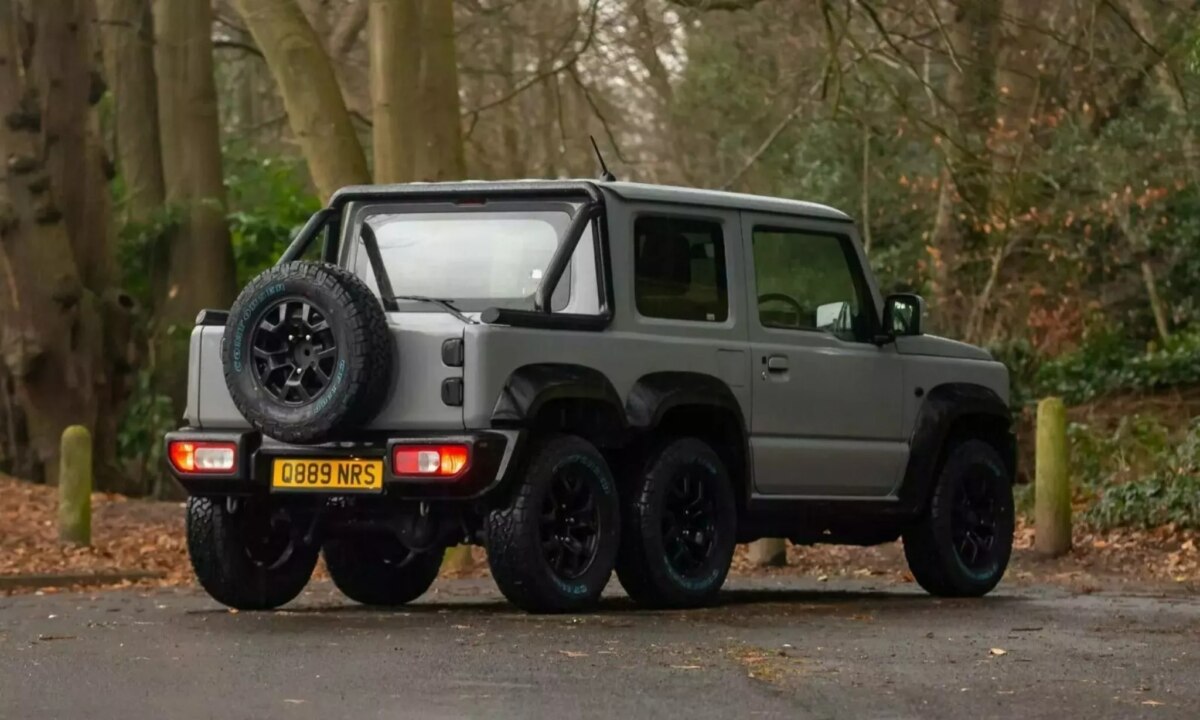 На продажу выставили уникальный Suzuki Jimny 6х4: он в 20 раз дешевле Mercedes G63 AMG 6х6