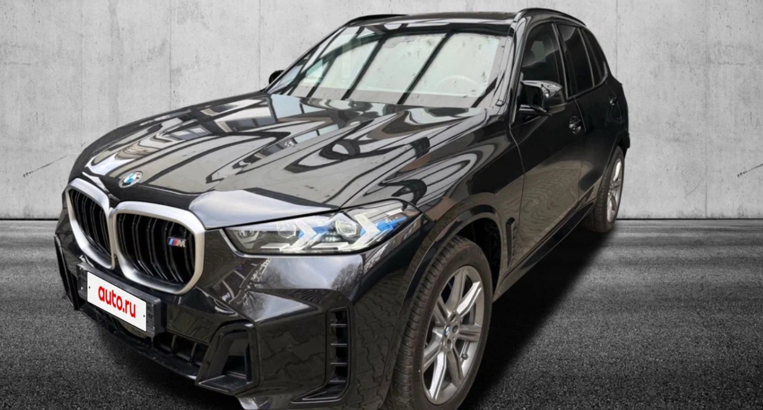 На продажу выставлен бронированный BMW X5: это самая дорогая модель баварского бренда в РФ