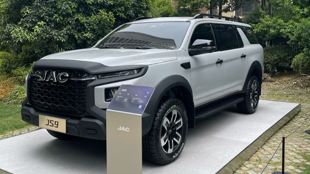 Представлен новый внедорожник JAC JS9 для рынка РФ: характеристики и сроки старта продаж