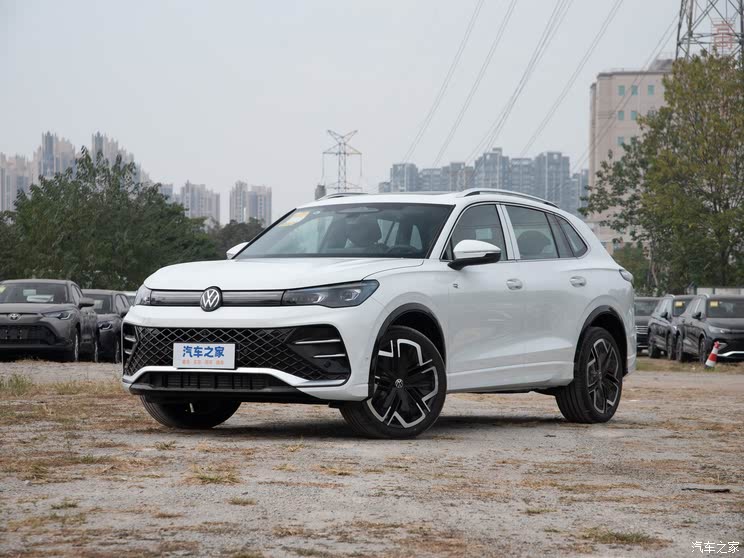 Volkswagen Tiguan L Pro 2025 года вышел на рынок Китая