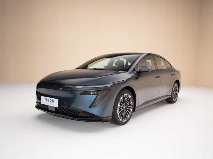 Nissan N7 появится у дилеров уже 6 мая: пять комплектаций, а цена — всего от 1,34 млн рублей