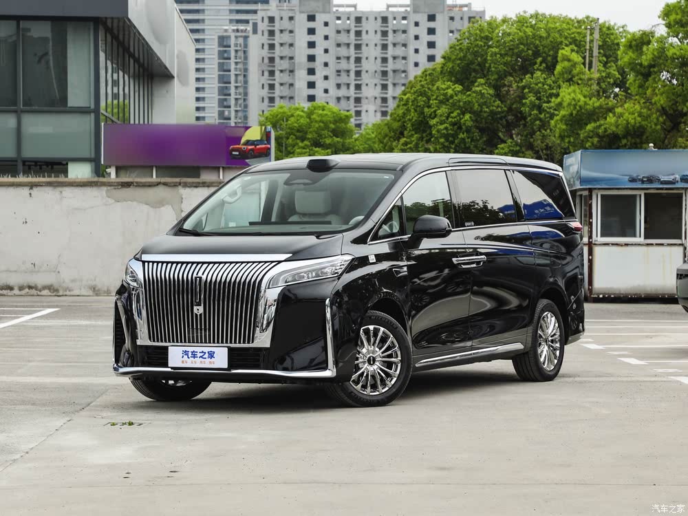 Great Wall начнет продажи нового семейства Wey Alpine 13 мая: названы цены на минивэны