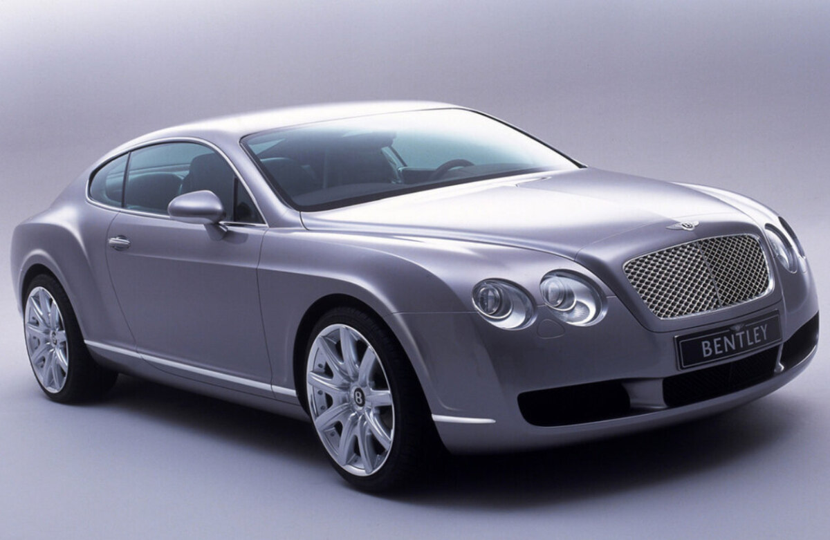 В Москве продают Bentley Continental GT по цене Lada Granta: премиум-купе доступно за 1,35 млн