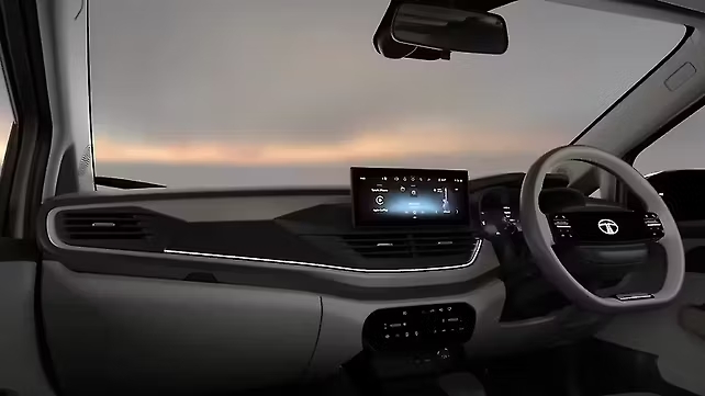 Представлен обновленный «бюджетник» Tata Altroz: цены будут ниже 700 тысяч рублей