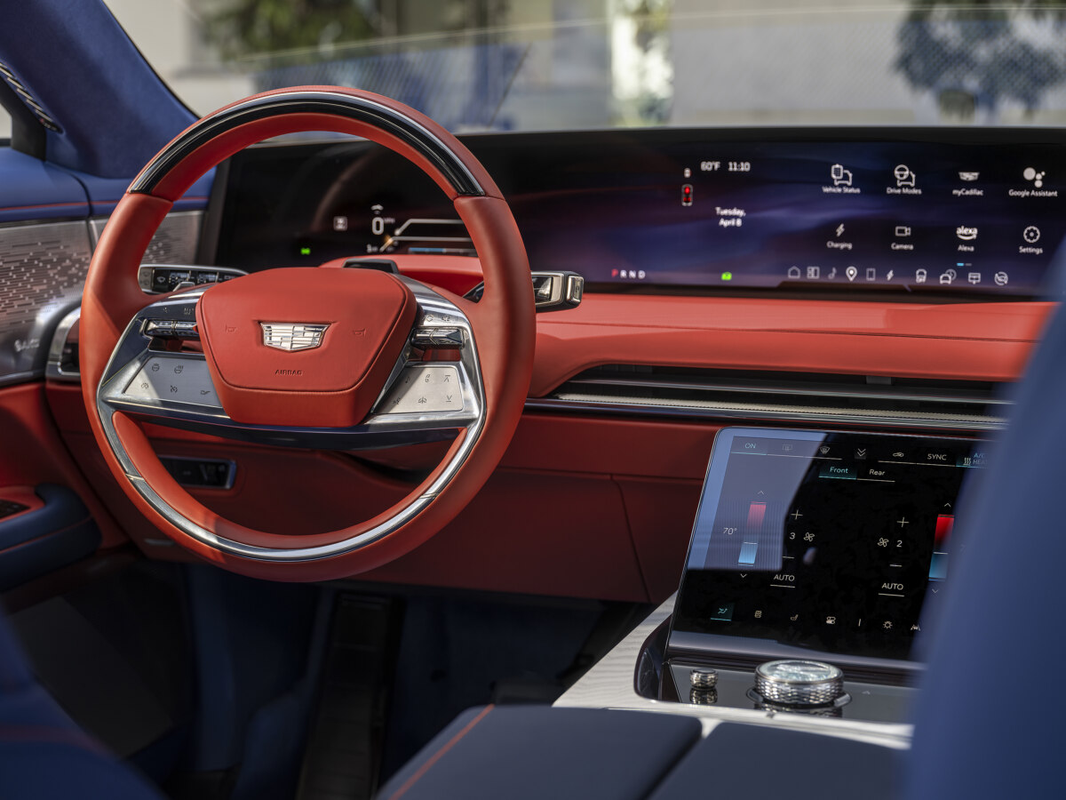 Спрос на новый Cadillac Celestiq не оправдал ожиданий: люксовая «электричка» оказалась никому не нужна