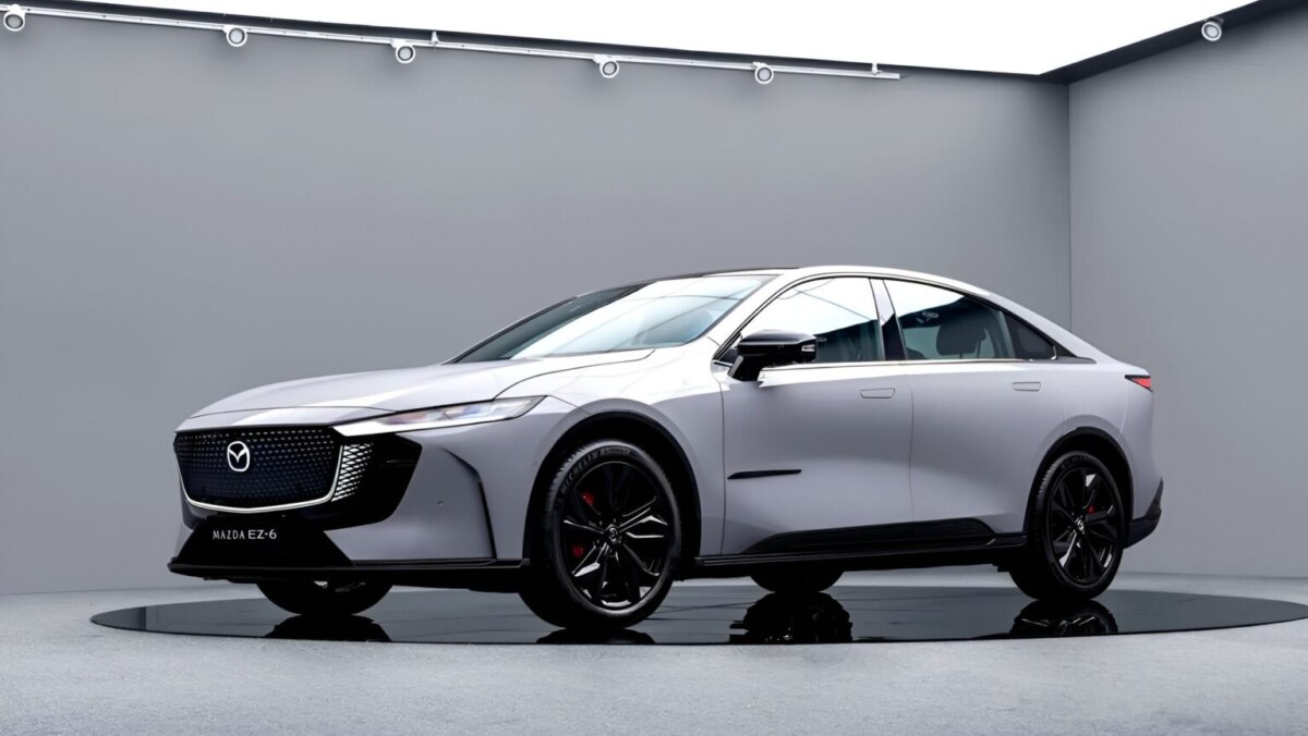 Итоги дня: Mazda EZ-6 в версии Sport Edition, дебютировал Changan Uni-V второго поколения и как избежать штраф за ремень
