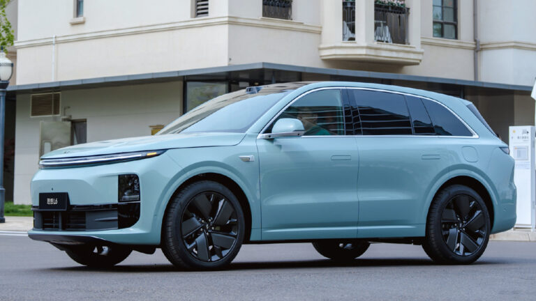 Компания Li Auto представила обновленные кроссоверы серии L