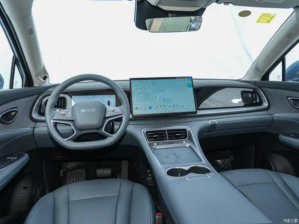 Стартовали продажи нового кроссовера BYD Sealion 07: цены, комплектации и характеристики