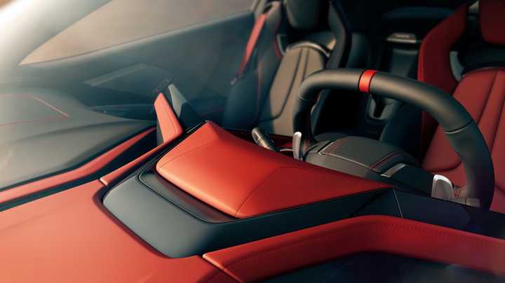 Первые фото интерьера Chevrolet Corvette Stingray 2026 продемонстрировали в сети