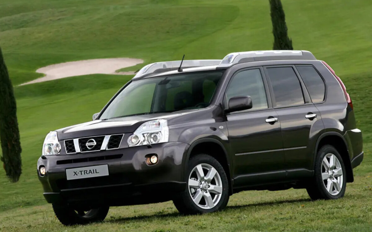 Nissan X-Trail за 820 тысяч и Volkswagen Polo за 718 тысяч: в РФ распродают автомобили должников